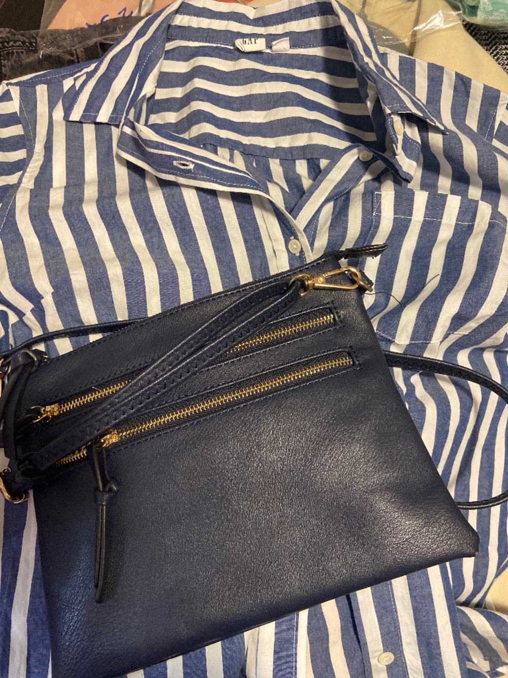 Purse and gap top bundle